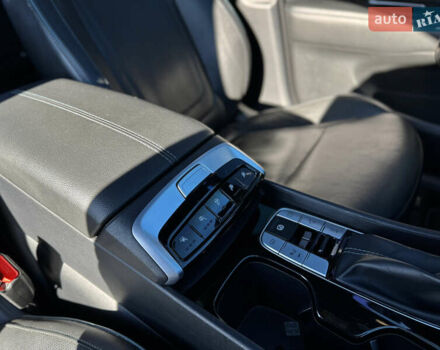 Белый Хендай Туксон, объемом двигателя 2 л и пробегом 147 тыс. км за 23700 $, фото 76 на Automoto.ua