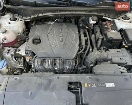 Белый Хендай Туксон, объемом двигателя 2.5 л и пробегом 47 тыс. км за 30000 $, фото 21 на Automoto.ua