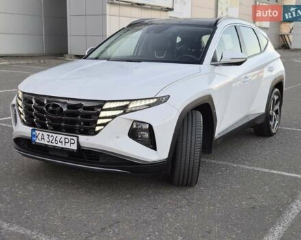 Білий Хендай Туксон, об'ємом двигуна 1.6 л та пробігом 42 тис. км за 32500 $, фото 4 на Automoto.ua