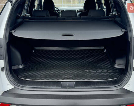 Білий Хендай Туксон, об'ємом двигуна 2 л та пробігом 67 тис. км за 24500 $, фото 50 на Automoto.ua