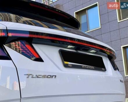 Белый Хендай Туксон, объемом двигателя 1.6 л и пробегом 93 тыс. км за 32999 $, фото 72 на Automoto.ua