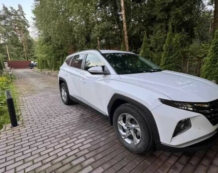 Білий Хендай Туксон, об'ємом двигуна 2 л та пробігом 60 тис. км за 20000 $, фото 4 на Automoto.ua