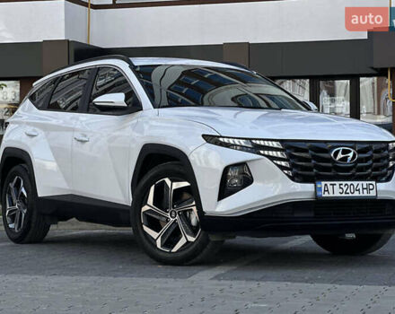 Белый Хендай Туксон, объемом двигателя 2.5 л и пробегом 47 тыс. км за 30000 $, фото 1 на Automoto.ua