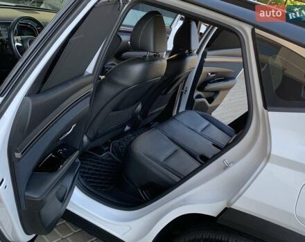 Белый Хендай Туксон, объемом двигателя 1.6 л и пробегом 93 тыс. км за 32999 $, фото 94 на Automoto.ua