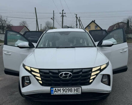 Белый Хендай Туксон, объемом двигателя 2 л и пробегом 89 тыс. км за 28100 $, фото 1 на Automoto.ua