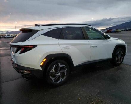 Белый Хендай Туксон, объемом двигателя 2.5 л и пробегом 45 тыс. км за 6500 $, фото 2 на Automoto.ua