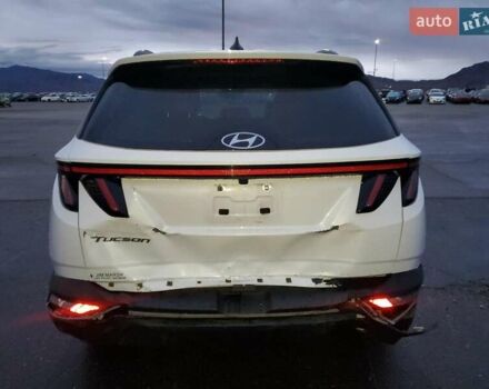Білий Хендай Туксон, об'ємом двигуна 2.49 л та пробігом 45 тис. км за 6500 $, фото 5 на Automoto.ua