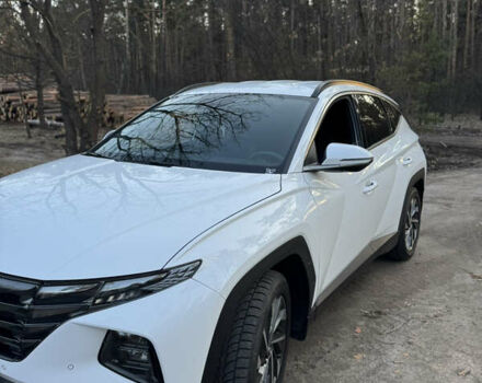 Білий Хендай Туксон, об'ємом двигуна 2 л та пробігом 49 тис. км за 29499 $, фото 2 на Automoto.ua
