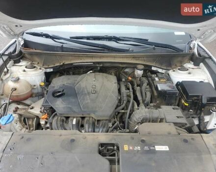 Білий Хендай Туксон, об'ємом двигуна 2.5 л та пробігом 101 тис. км за 7200 $, фото 10 на Automoto.ua