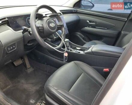 Білий Хендай Туксон, об'ємом двигуна 2.5 л та пробігом 101 тис. км за 7200 $, фото 6 на Automoto.ua