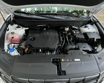 Белый Хендай Туксон, объемом двигателя 2.5 л и пробегом 9 тыс. км за 16000 $, фото 8 на Automoto.ua