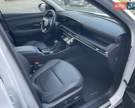 Белый Хендай Туксон, объемом двигателя 2.5 л и пробегом 3 тыс. км за 38243 $, фото 7 на Automoto.ua