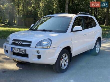 Хендай Туксон 2009 в Борисполе на Automoto.ua Белый Хендай Туксон, объемом двигателя 1.98 л и пробегом 193 тыс. км за 8090 $, фото 1 на Automoto.ua