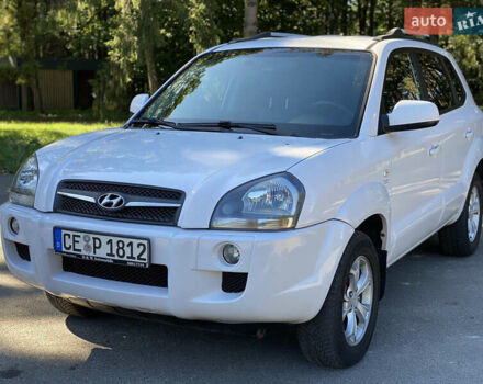 Білий Хендай Туксон, об'ємом двигуна 1.98 л та пробігом 193 тис. км за 7950 $, фото 1 на Automoto.ua