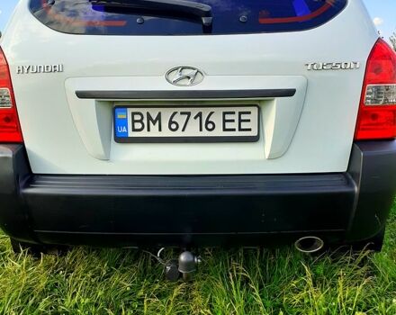 Хендай Туксон 2013 в Харькове на Automoto.ua Белый Хендай Туксон, объемом двигателя 2 л и пробегом 170 тыс. км за 9000 $, фото 1 на Automoto.ua