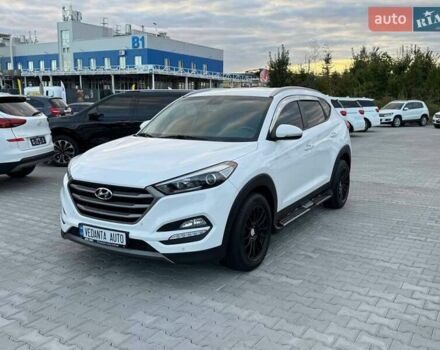Білий Хендай Туксон, об'ємом двигуна 2 л та пробігом 137 тис. км за 18900 $, фото 1 на Automoto.ua