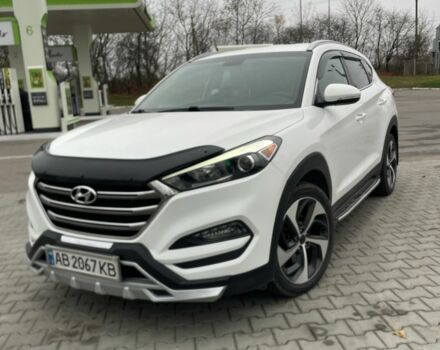 Белый Хендай Туксон, объемом двигателя 1.6 л и пробегом 156 тыс. км за 16000 $, фото 1 на Automoto.ua