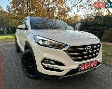 Білий Хендай Туксон, об'ємом двигуна 2 л та пробігом 148 тис. км за 22500 $, фото 1 на Automoto.ua
