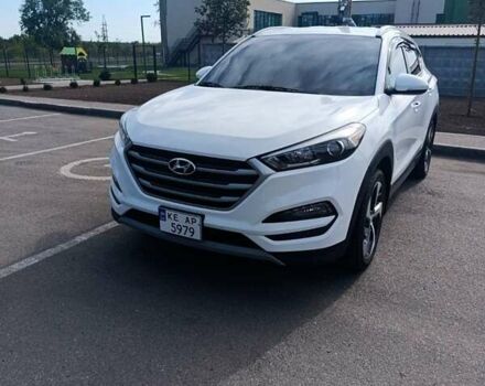 Білий Хендай Туксон, об'ємом двигуна 1.6 л та пробігом 106 тис. км за 16500 $, фото 1 на Automoto.ua