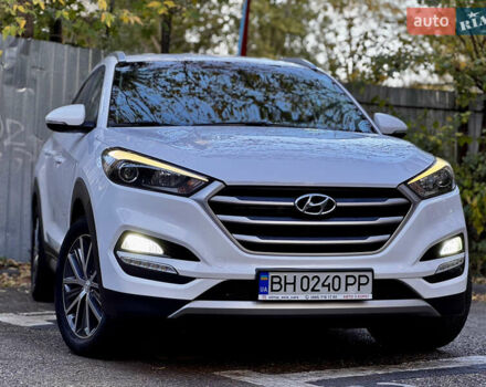 Хендай Туксон 2016 в Одессе на Automoto.ua Белый Хендай Туксон, объемом двигателя 2 л и пробегом 148 тыс. км за 20500 $, фото 1 на Automoto.ua