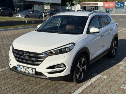 Хендай Туксон 2016 в Одессе на Automoto.ua Белый Хендай Туксон, объемом двигателя 2 л и пробегом 91 тыс. км за 20500 $, фото 1 на Automoto.ua