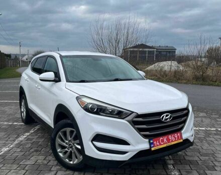 Белый Хендай Туксон, объемом двигателя 2 л и пробегом 186 тыс. км за 13899 $, фото 1 на Automoto.ua