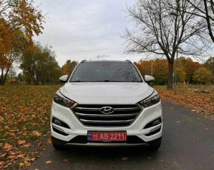 Белый Хендай Туксон, объемом двигателя 2 л и пробегом 174 тыс. км за 16600 $, фото 1 на Automoto.ua