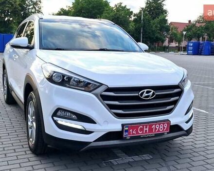 Хендай Туксон 2016 в Коломые на Automoto.ua Белый Хендай Туксон, объемом двигателя 2 л и пробегом 221 тыс. км за 16300 $, фото 1 на Automoto.ua