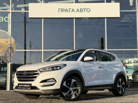 Белый Хендай Туксон, объемом двигателя 1.6 л и пробегом 175 тыс. км за 15500 $, фото 1 на Automoto.ua