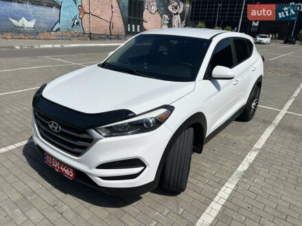 Хендай Туксон 2017 у Луцьку на Automoto.ua Білий Хендай Туксон, об'ємом двигуна 2 л та пробігом 167 тис. км за 13900 $, фото 1 на Automoto.ua