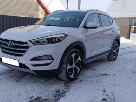 Белый Хендай Туксон, объемом двигателя 1.6 л и пробегом 34 тыс. км за 9400 $, фото 1 на Automoto.ua
