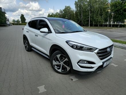 Хендай Туксон 2017 в Белой Церкве на Automoto.ua Белый Хендай Туксон, объемом двигателя 2 л и пробегом 97 тыс. км за 23600 $, фото 1 на Automoto.ua