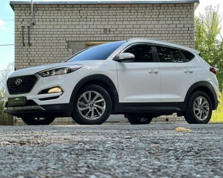 Білий Хендай Туксон, об'ємом двигуна 1.7 л та пробігом 145 тис. км за 17990 $, фото 1 на Automoto.ua
