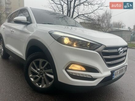 Білий Хендай Туксон, об'ємом двигуна 2 л та пробігом 148 тис. км за 16500 $, фото 1 на Automoto.ua