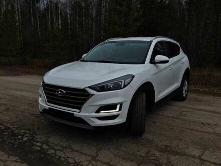 Белый Хендай Туксон, объемом двигателя 2 л и пробегом 75 тыс. км за 13500 $, фото 1 на Automoto.ua
