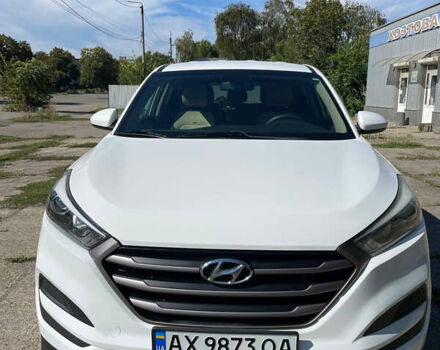 Білий Хендай Туксон, об'ємом двигуна 2 л та пробігом 64 тис. км за 18500 $, фото 1 на Automoto.ua