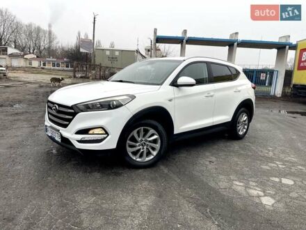Хендай Туксон 2018 в Броварах на Automoto.ua Белый Хендай Туксон, объемом двигателя 1.69 л и пробегом 163 тыс. км за 17450 $, фото 1 на Automoto.ua
