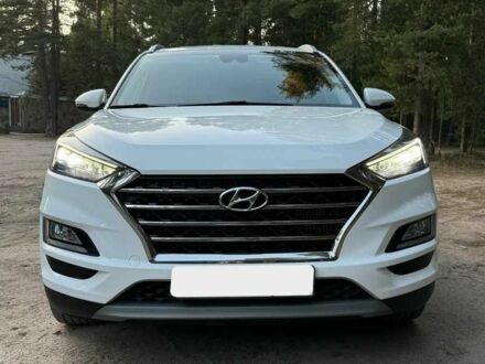 Хендай Туксон 2018 в Одессе на Automoto.ua Белый Хендай Туксон, объемом двигателя 2 л и пробегом 120 тыс. км за 20000 $, фото 1 на Automoto.ua