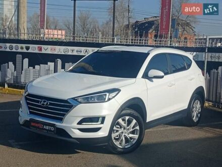 Хендай Туксон 2019 в Киеве на Automoto.ua Белый Хендай Туксон, объемом двигателя 1.58 л и пробегом 107 тыс. км за 19900 $, фото 1 на Automoto.ua