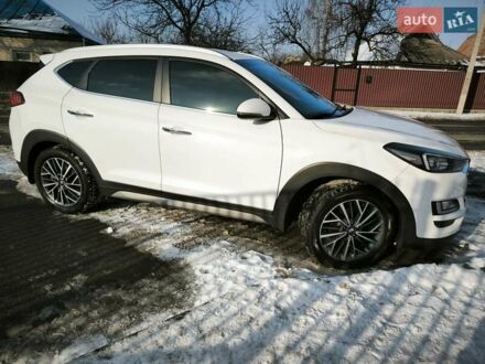 Хендай Туксон 2019 в Борисполе на Automoto.ua Белый Хендай Туксон, объемом двигателя 2 л и пробегом 191 тыс. км за 22500 $, фото 1 на Automoto.ua