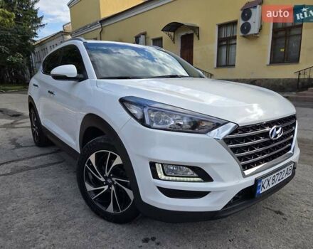 Білий Хендай Туксон, об'ємом двигуна 2 л та пробігом 71 тис. км за 22800 $, фото 1 на Automoto.ua