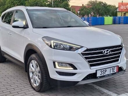 Хендай Туксон 2019 в Коломые на Automoto.ua Белый Хендай Туксон, объемом двигателя 1.6 л и пробегом 188 тыс. км за 18450 $, фото 1 на Automoto.ua