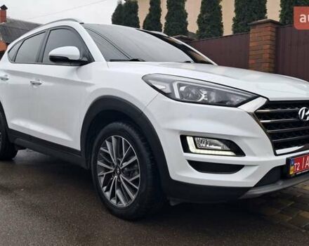 Білий Хендай Туксон, об'ємом двигуна 2 л та пробігом 159 тис. км за 24500 $, фото 1 на Automoto.ua
