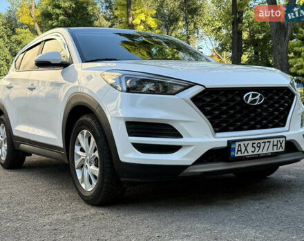 Білий Хендай Туксон, об'ємом двигуна 2 л та пробігом 55 тис. км за 21000 $, фото 1 на Automoto.ua