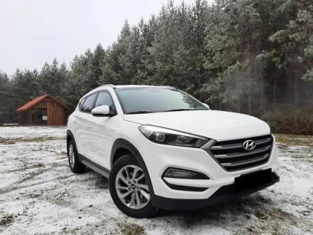Белый Хендай Туксон, объемом двигателя 0 л и пробегом 90 тыс. км за 10100 $, фото 1 на Automoto.ua