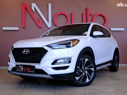 Белый Хендай Туксон, объемом двигателя 2.4 л и пробегом 63 тыс. км за 19500 $, фото 1 на Automoto.ua
