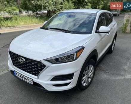 Білий Хендай Туксон, об'ємом двигуна 2 л та пробігом 95 тис. км за 16000 $, фото 1 на Automoto.ua