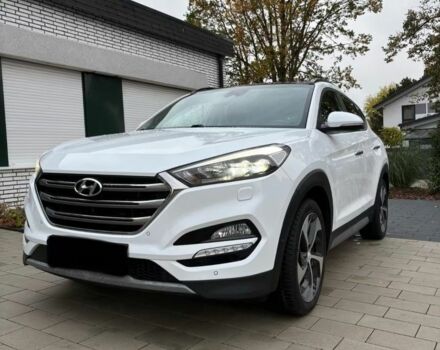 Білий Хендай Туксон, об'ємом двигуна 0 л та пробігом 74 тис. км за 15000 $, фото 1 на Automoto.ua