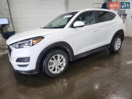 Белый Хендай Туксон, объемом двигателя 2 л и пробегом 85 тыс. км за 4300 $, фото 1 на Automoto.ua