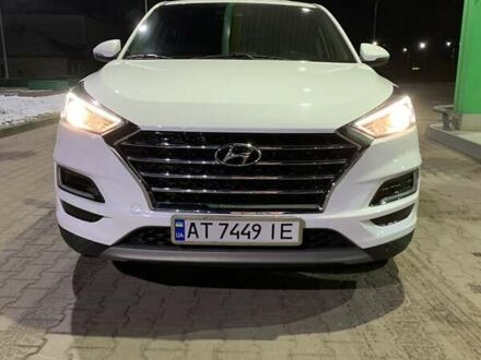 Хендай Туксон 2020 в Ивано-Франковске на Automoto.ua Белый Хендай Туксон, объемом двигателя 1.6 л и пробегом 97 тыс. км за 23333 $, фото 1 на Automoto.ua